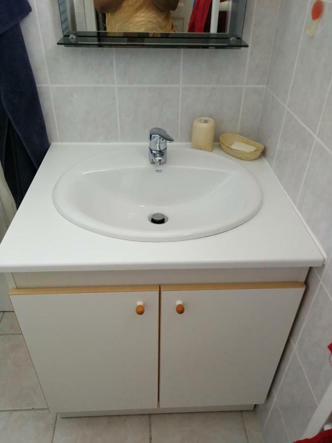 L'Oustau Dei Sol Apartment Monteux Luaran gambar